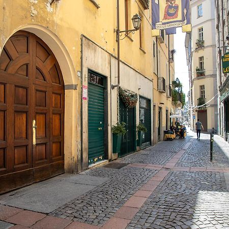 Dimora Dei Mercanti Suites Turín Exteriér fotografie